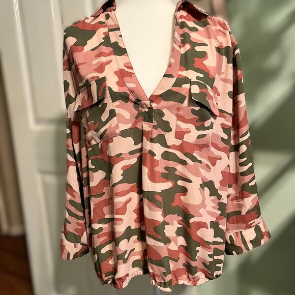 NY&C Pink Army Print Blouse, Size XXL - Picture 1 of 4